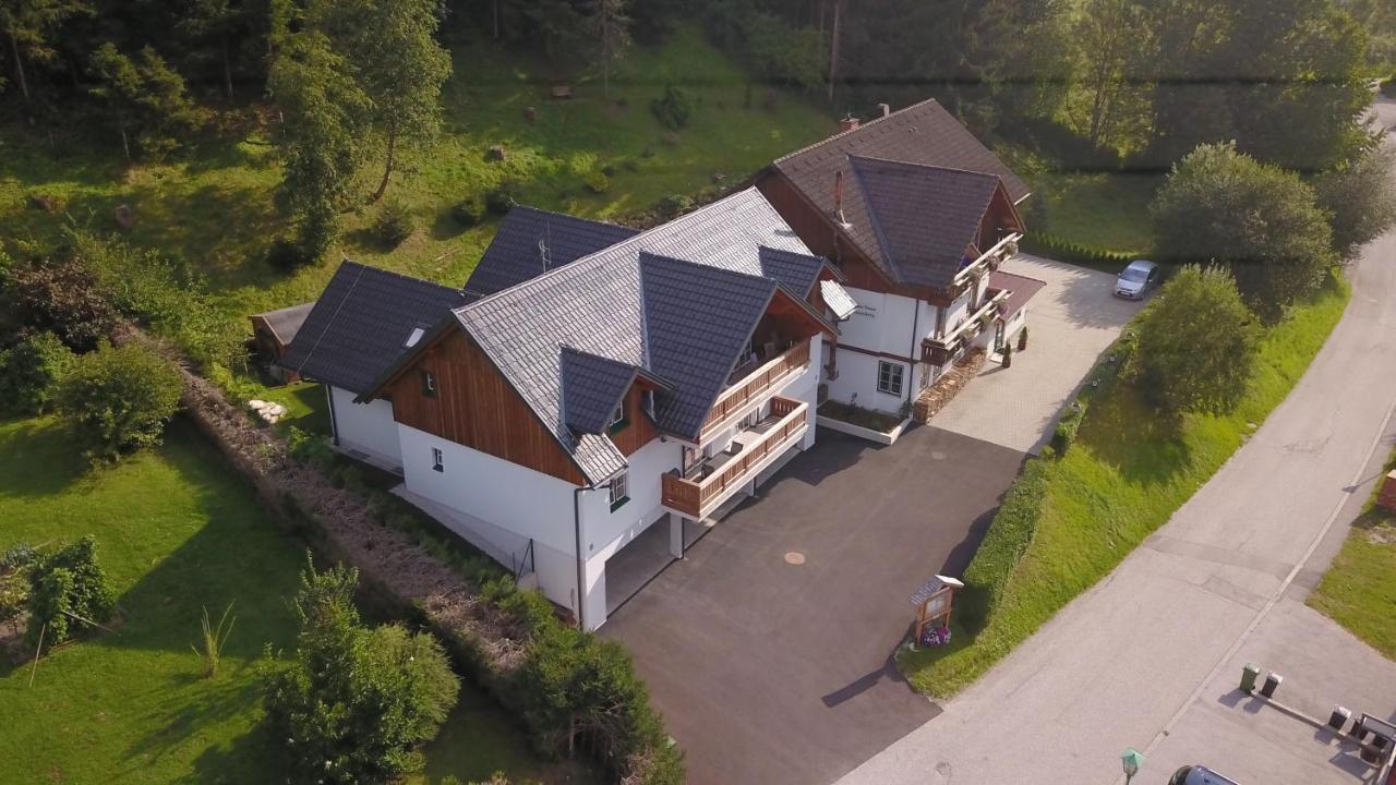 Apparthaus Sonnenberg Haus im Ennstal Exterior photo